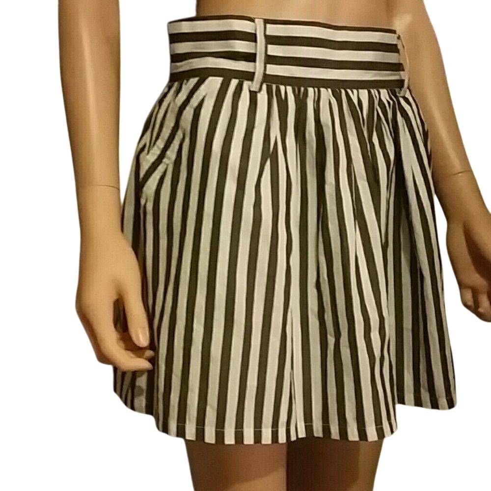 xxi black & white stripped skirt M